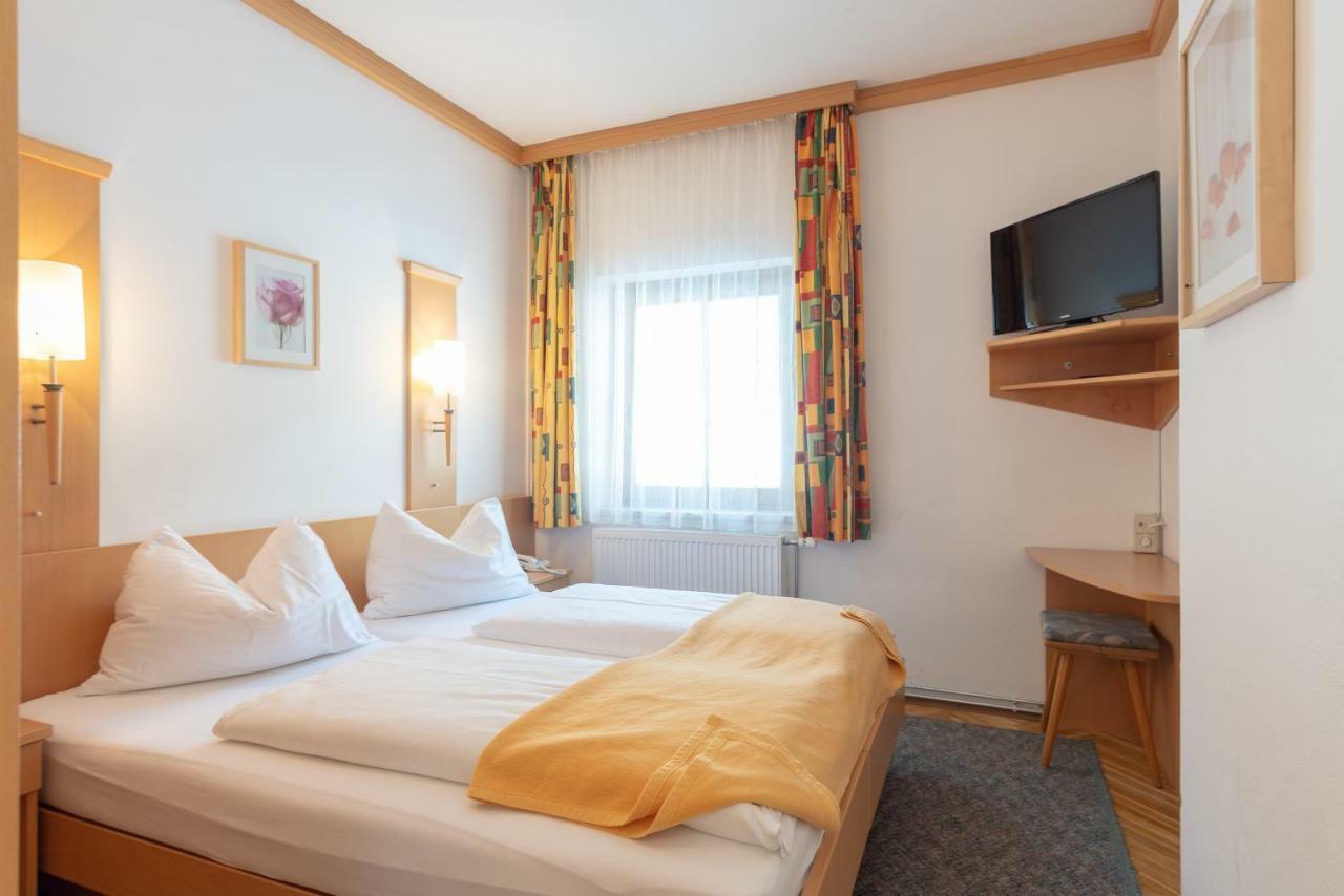 Alpenhotel Badmeister Flattach Buitenkant foto